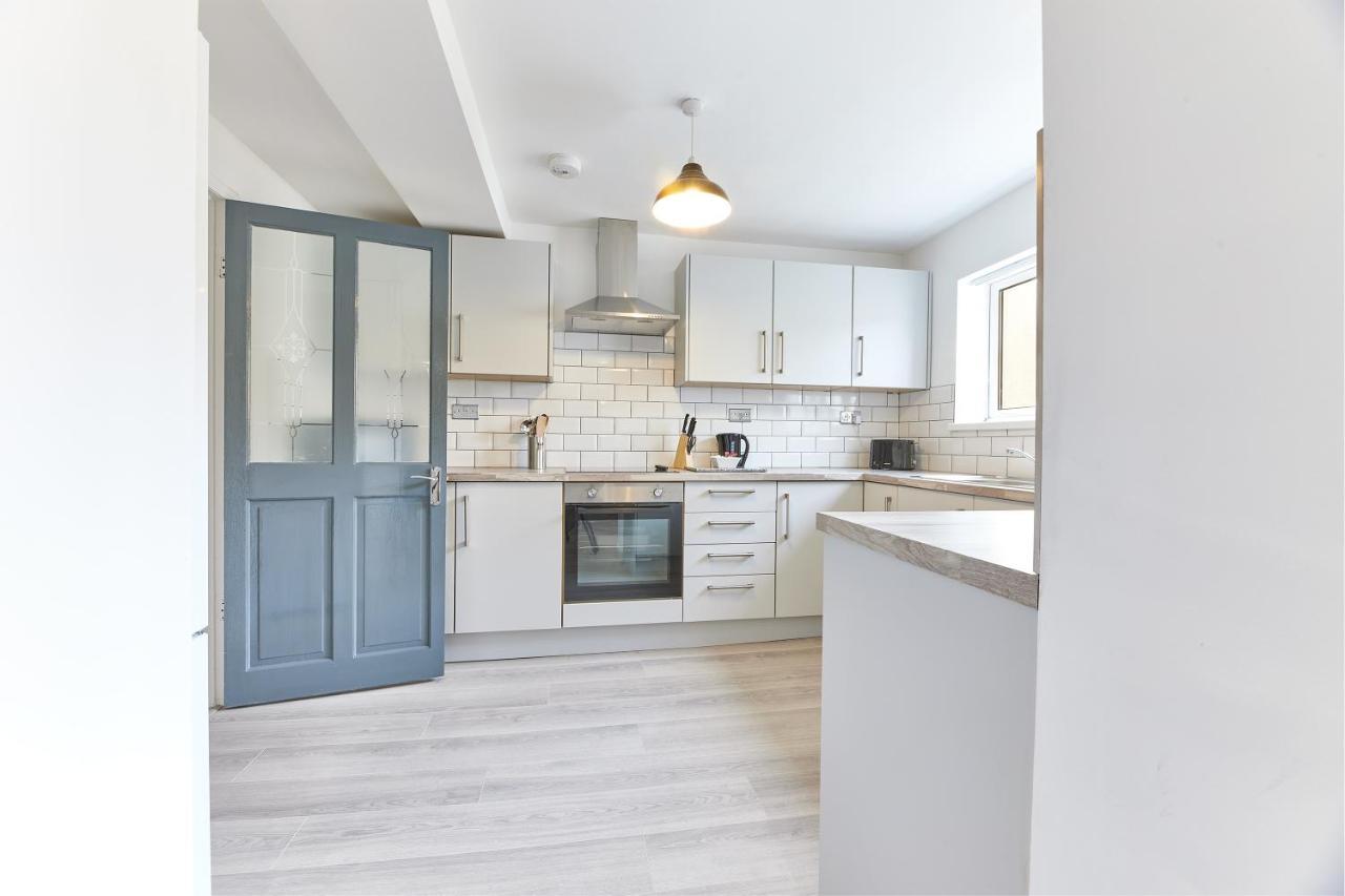 Вилла Maddison House, Beautiful New Renovated 5Bed House Blyth  Экстерьер фото
